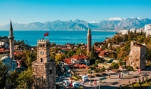 Türkiye'nin En Yaşanabilir Şehirleri Açıklandı:Antalya kaçıncı sırada?