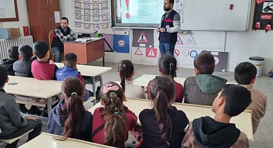Tutak'ta "Okullarda Gıda Güvenilirliği, Gıda Kayıpları ve İsrafı" konulu farkındalık eğitimi verildi