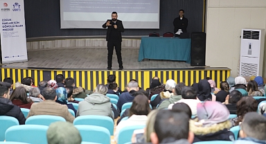 UDER, Ağrı'da 250 Öğretmene "Çocuk Hakları" Konulu Eğitim Verdi (Videolu Haber)