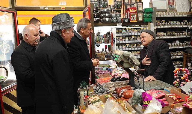 Vali Karaömeroğlu, Ahlat'ta esnafları ziyaret etti