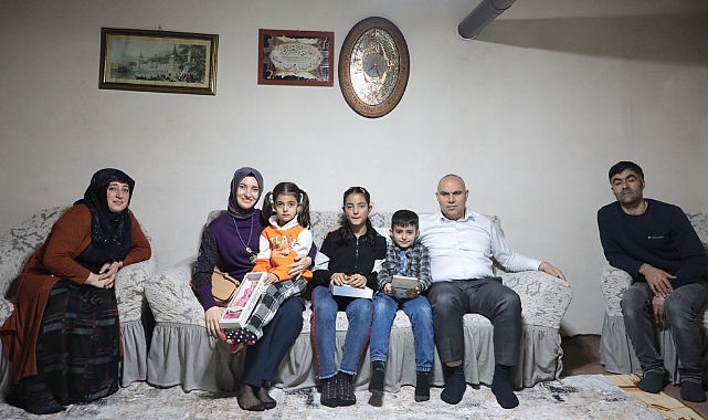 Vali Koç, ‘Gönlümüz Bir Soframız Bir’ Programıyla  iftar sofralarına konuk oluyor