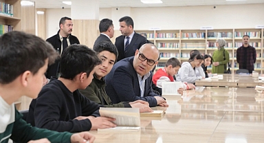 Vali Koç, Naci Gökçe Anadolu Lisesi’nde eğitim öğretim faaliyetlerini inceledi