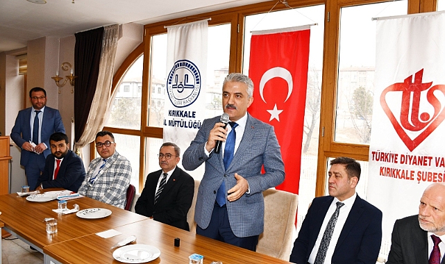 Vali Makas: "Ülkemizi, 'Türkiye Yüzyılı'na hazırlamakla mükellefiz"