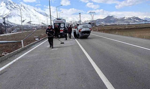 Van'da otomobil takla attı: 1 yaralı