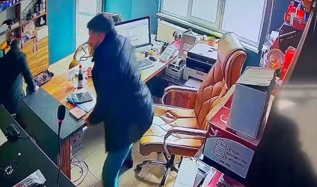 Van'ın Erciş İlçesinde Korkutan Deprem
