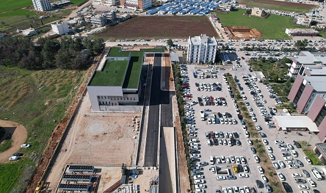 Yeni hastane güzergahında asfalt çalışmaları sürüyor