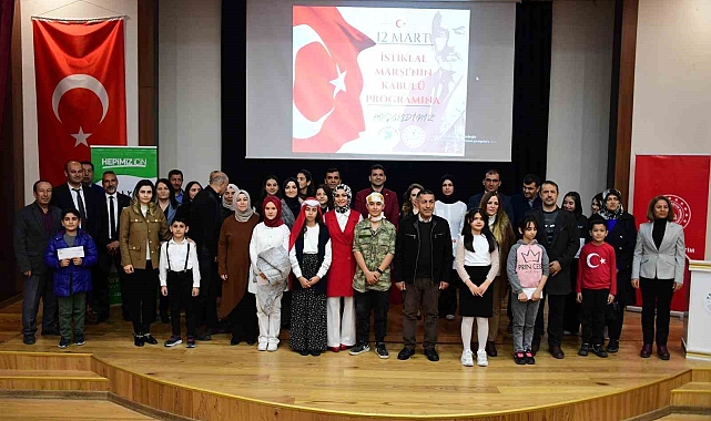Yeşilyurt'ta İstiklal Marşı'nı güzel okuma yarışması düzenlendi