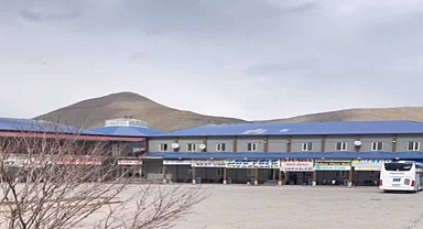 YRP Patnos Belediye Başkan Adayı Serhan Kurtuluş Erhan Otogardan Seslendi (Videolu Haber)