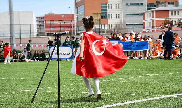 23 Nisan Ardahan'da  coşkuyla kutlandı
