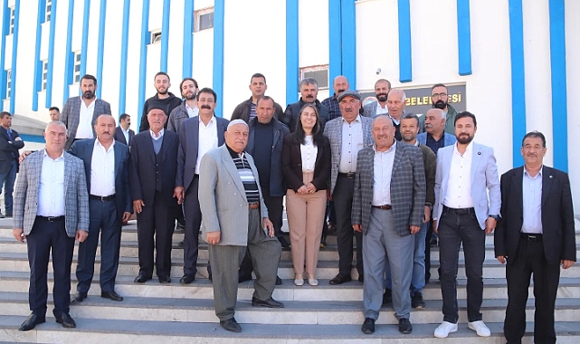Ağrı Belediye Başkanı Aras’a hayırlı olsun ziyaretleri devam ediyor