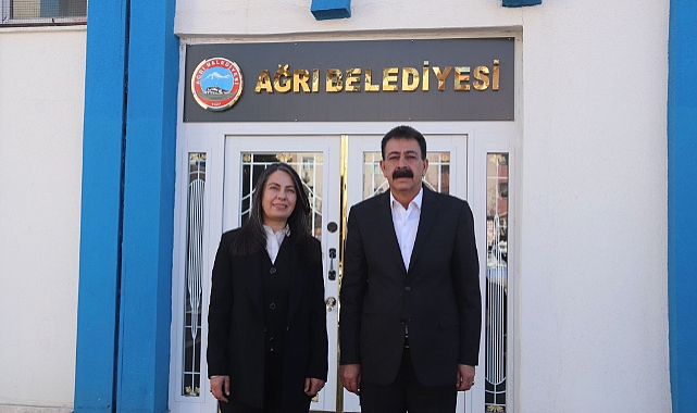 Ağrı Belediye Eş Başkanlarından , 23 Nisan Ulusal Egemenlik ve Çocuk Bayramı kutlama mesajı
