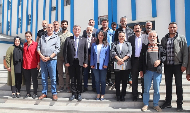 Ağrı Belediyesi’ne hayırlı olsun ziyaretleri devam ediyor