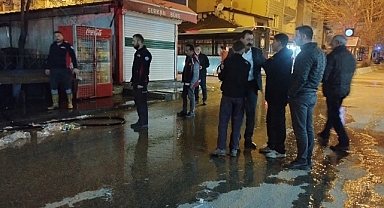 (Videolu Haber) Ağrı'da cadde ve sokaklar yıkanıyor