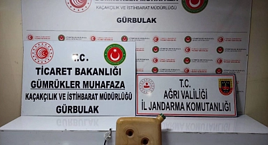 Ağrı’da çekiciye bağlı dorsede 20 litre sıvı uyuşturucu ele geçirildi