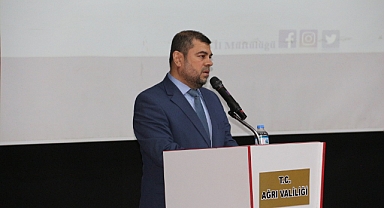 Ağrı’da Hac Eğitim ve Bilgilendirme Semineri verildi