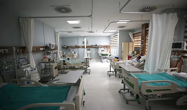 Ağrı'da Pazartesi günü hastaneler, sağlık ocakları açık olacak mı?
