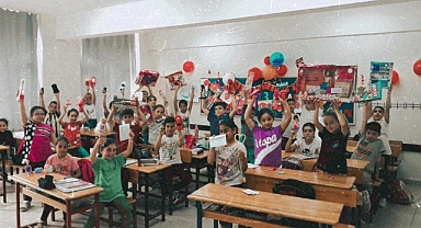 Ağrı'dan Hatay'a yardımlar ulaşmaya devam ediyor