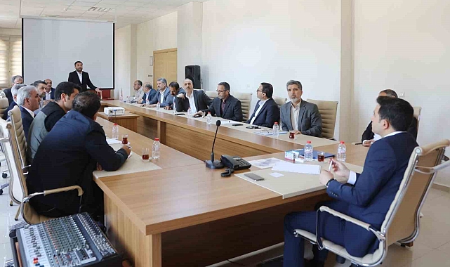 Akraba olan iki aile arasındaki husumet barışla son buldu