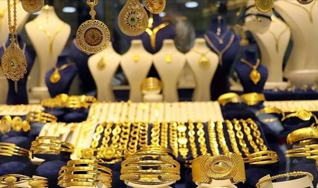 Altın Fiyatları Tarihi Zirvelere Ulaştı