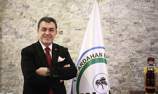 Ardahan Belediye Başkanı Faruk Demir'den Ramazan Bayramı mesajı