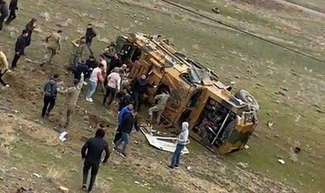 Askeri araç Van-Hakkari yolunda kaza yaptı: 6 yaralı