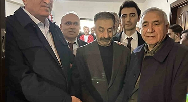 Avukat Ahmet Alp Nehir Avukatlık bürosu açtı.