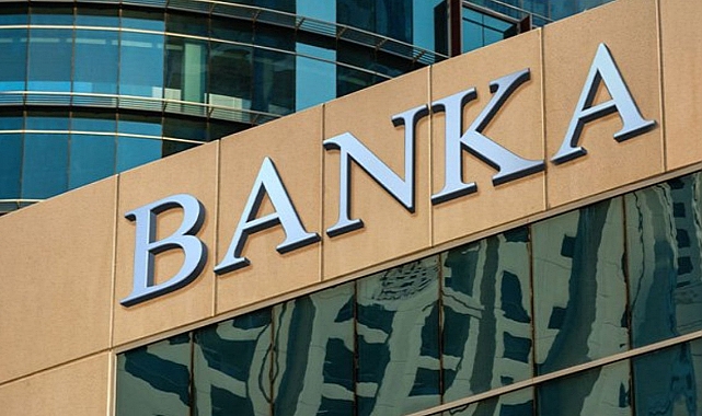 Bankalar Bugün Açık mı, Arefe Günü (Yarın) Çalışıyor mu? (8-9 Nisan Banka Çalışma Saatleri)