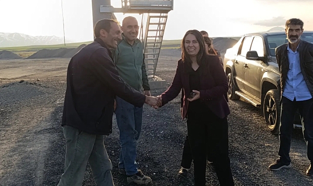 Başkan Aras, Asfalt Çalışmaları İçin Kollarını Sıvadı