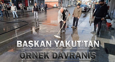 Başkan Ramazan Yakut caddeleri yıkadı