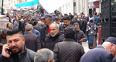 Bayram alışverişinde son saatleri Van'da daha da yoğun geçiyor