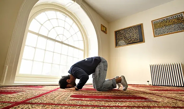 Bayram namazı nasıl kılınır, kaç rekat? (Diyanet'e göre bayram namazı kılınışı)