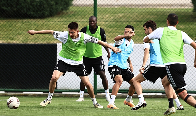Beşiktaş, Fenerbahçe maçı hazırlıklarına başladı