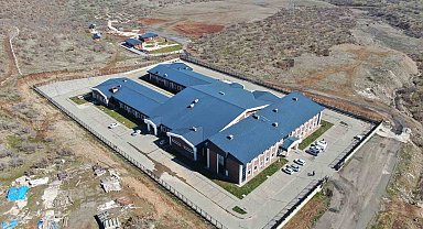 Bingöl Üniversitesi Rektörü Prof. Dr. Çapak: "Hayvan Hastanesi, herhangi bir afet durumunda insanlara hizmet verebilir''