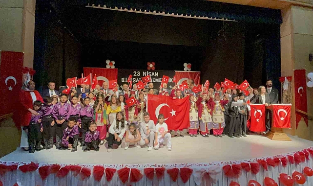 Bitlis'te 23 Nisan coşkusu