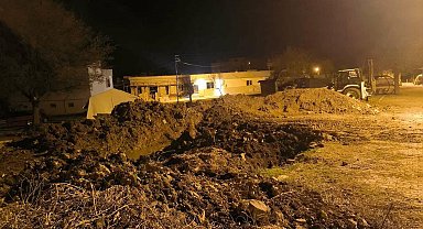 Define aramak için 700 km yol gidip kaçak kazı yaparken yakalandılar