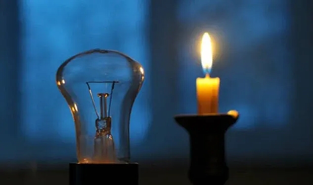 Denizli elektrik kesintilerine teslim oluyor