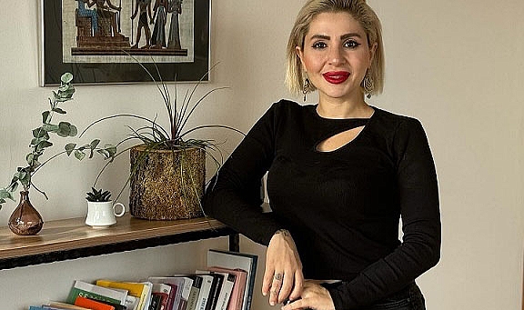 EBEVEYN MÜKEMMELİYETÇİLİĞİ ÇOCUĞU NASIL ETKİLİYOR ?
