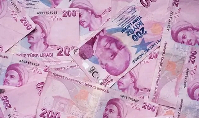 Emeklilere 12.000 TL Ek İkramiye Müjdesi!