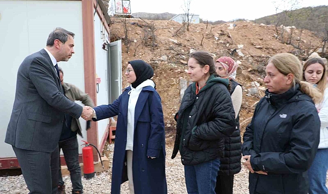 Enerji ve Tabii Kaynaklar Bakanı Alparslan Bayraktar, İliç'te çalışmaları inceledi