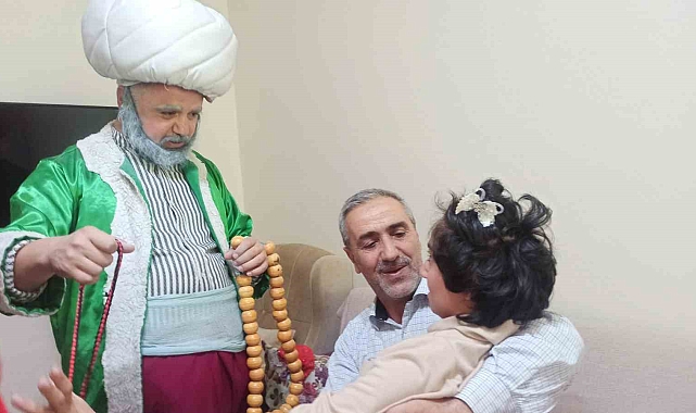 Engelli çocuklara 23 Nisan sürprizi