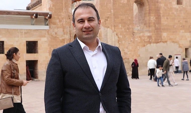 Erkan Kösedağ'ın İshak Paşa Kitabı Yayınlandı