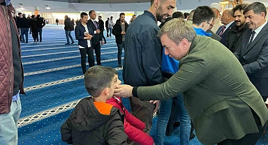 Erzincan'da Ramazan ayı, bayram namazıyla uğurlandı