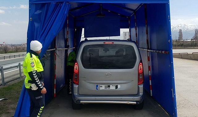Erzincan'da trafik denetimleri sürüyor