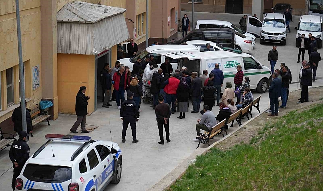 Erzincan'daki göçükten 1 işçinin daha cansız bedenine ulaşıldı