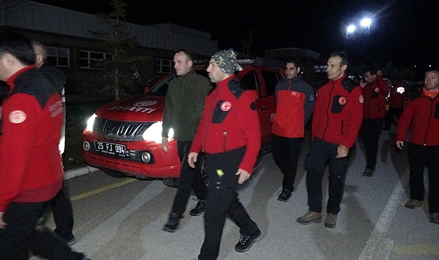 Erzurum Büyükşehir Belediyesi arama ve kurtarma ekipleri Antalya'da