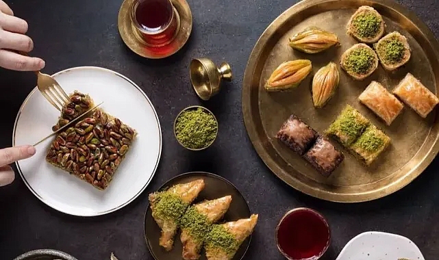 Erzurum'da Tatlı Nerede Yenir? Erzurum Tatlıcıları | Erzurum En İyi Pastanesi