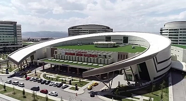 Erzurum Şehir Hastanesi yeni poliklinikler ile vatandaşları bekliyor