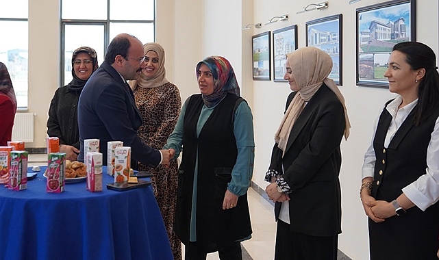 Erzurum Teknik Üniversitesi'nde bayramlaşma töreni düzenlendi