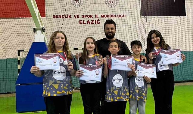 Erzurum Yakutiye Kültür Kurumu ortaokulu Türkiye şampiyonluğunu istiyor