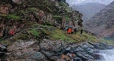 Hakkaride at kurtarma operasyonu